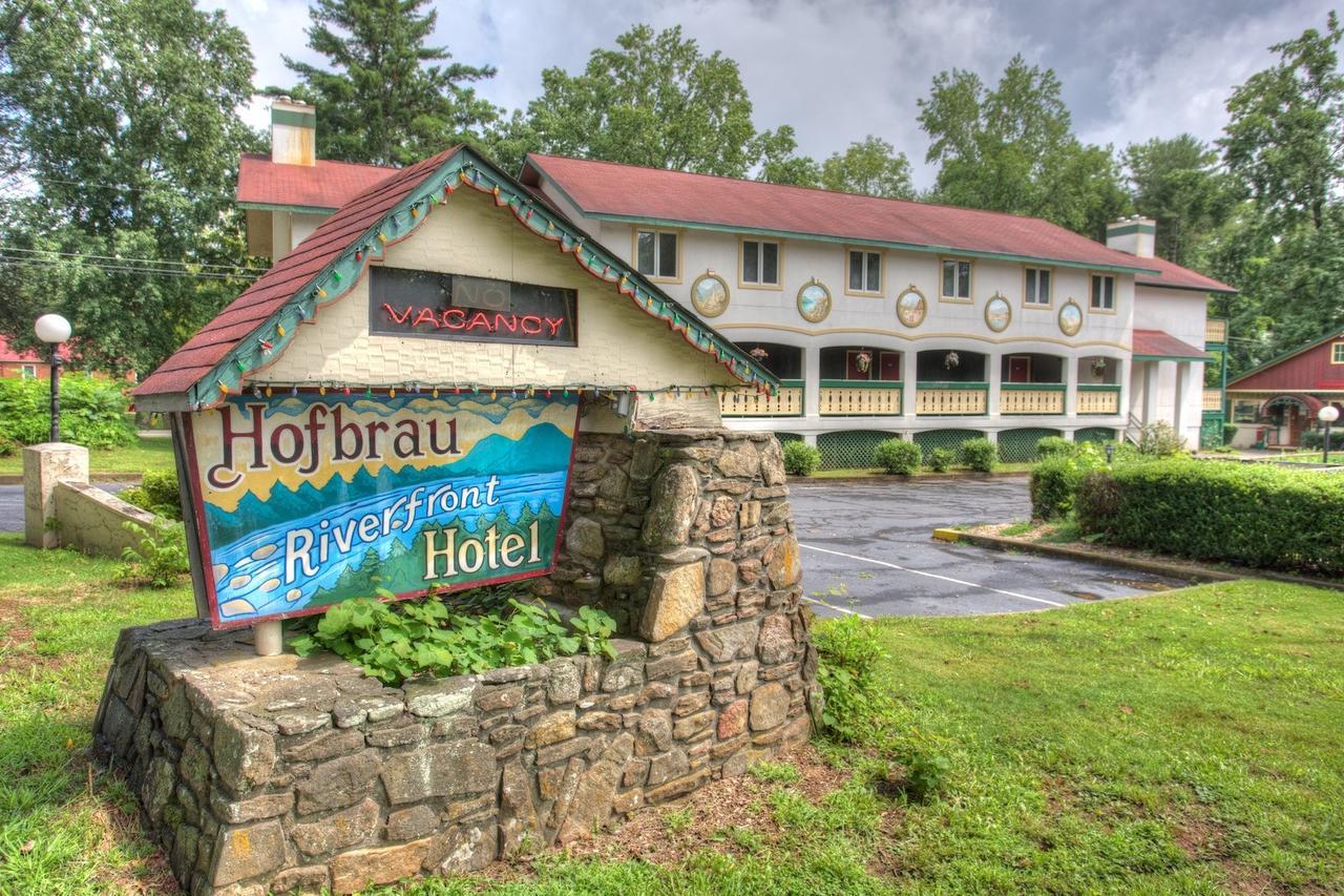 Hofbrau Riverfront Hotel Helen Exteriér fotografie